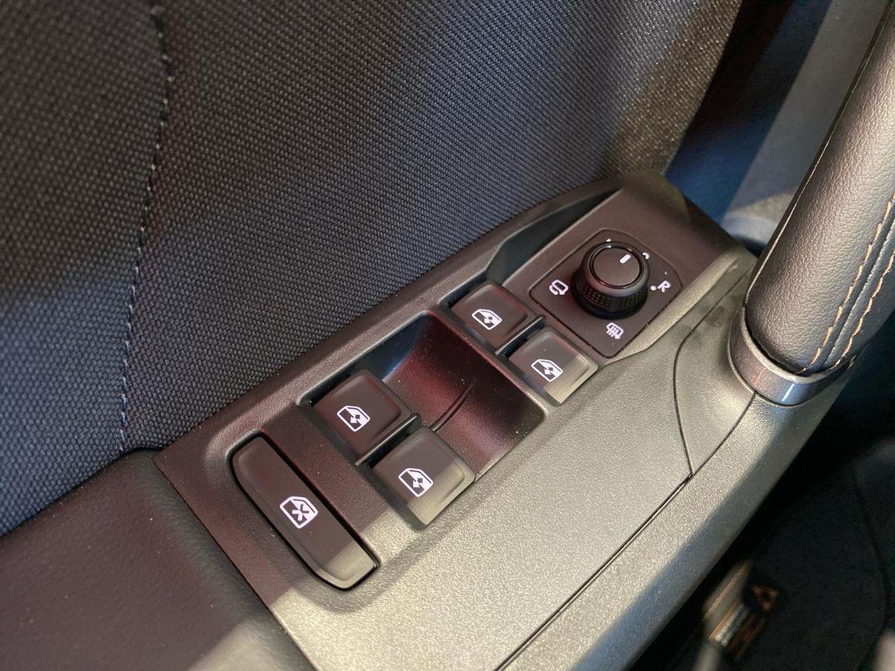 Cupra Leon 1.5 hybrid 150cv dsg