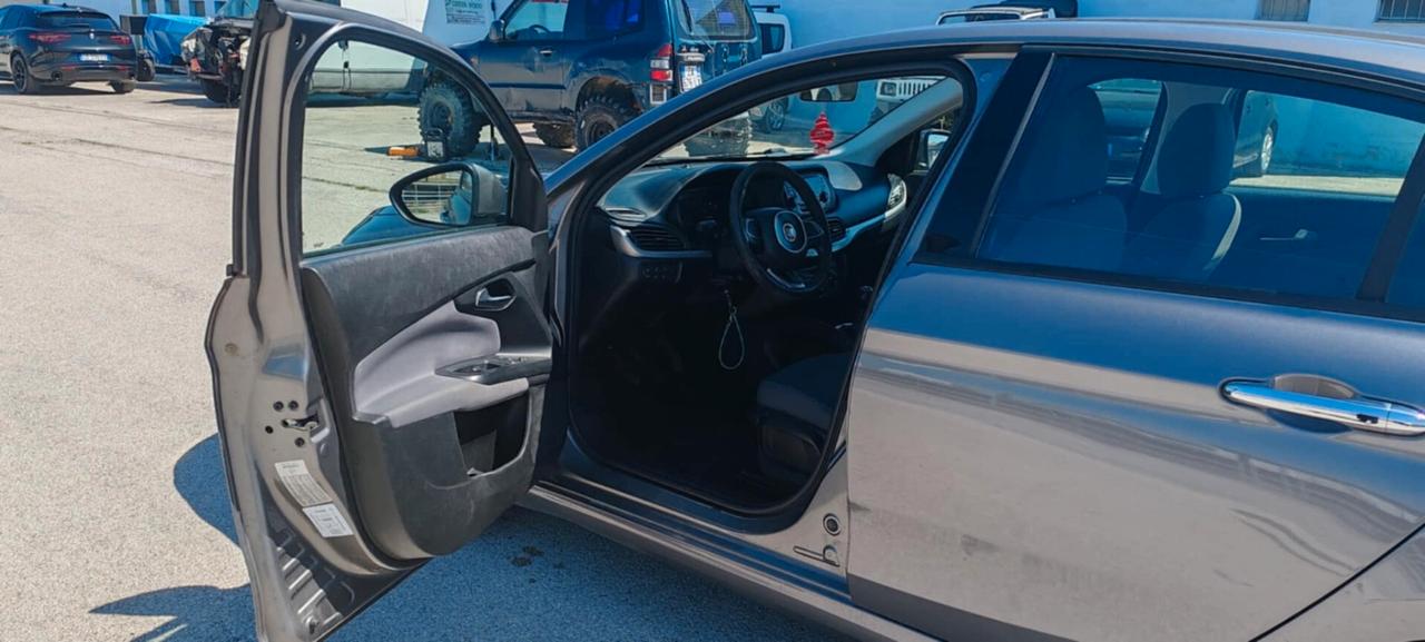 Fiat Tipo tipo 1.4 GPL