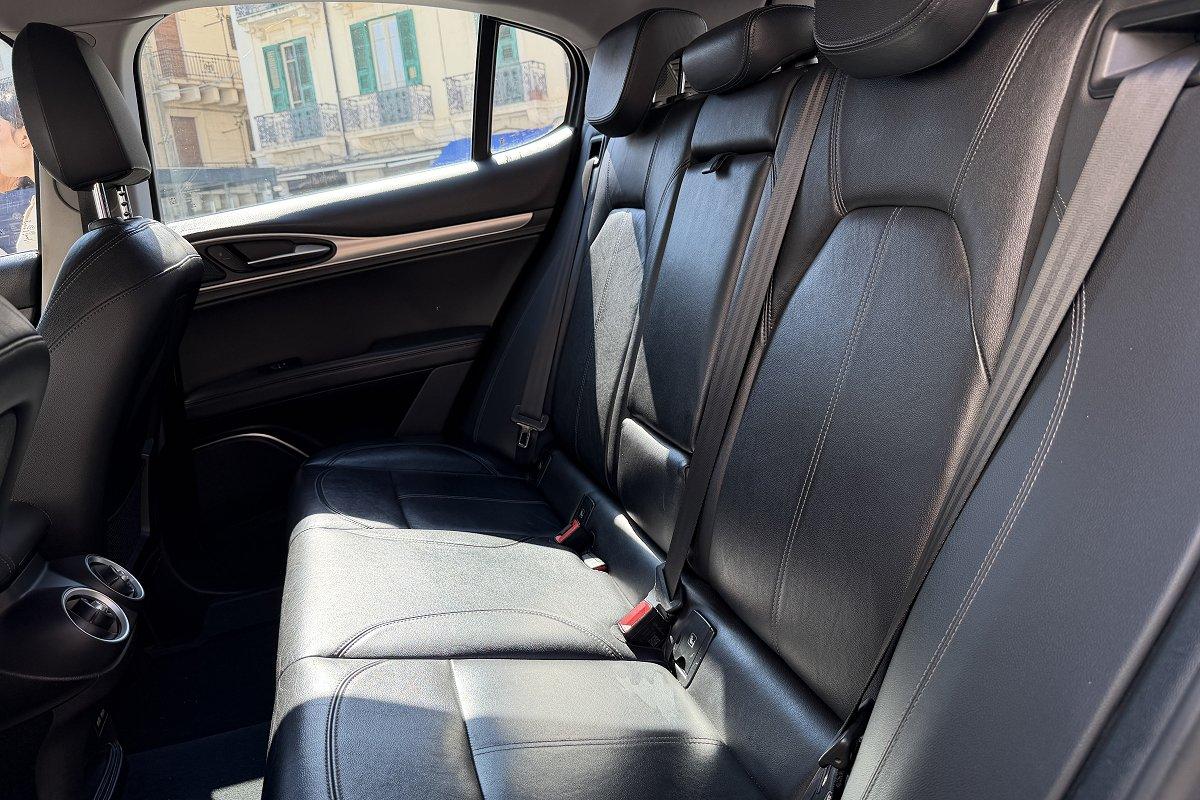 ALFA ROMEO Stelvio 2.2 Turbodiesel 210 CV AT8 Q4 Super