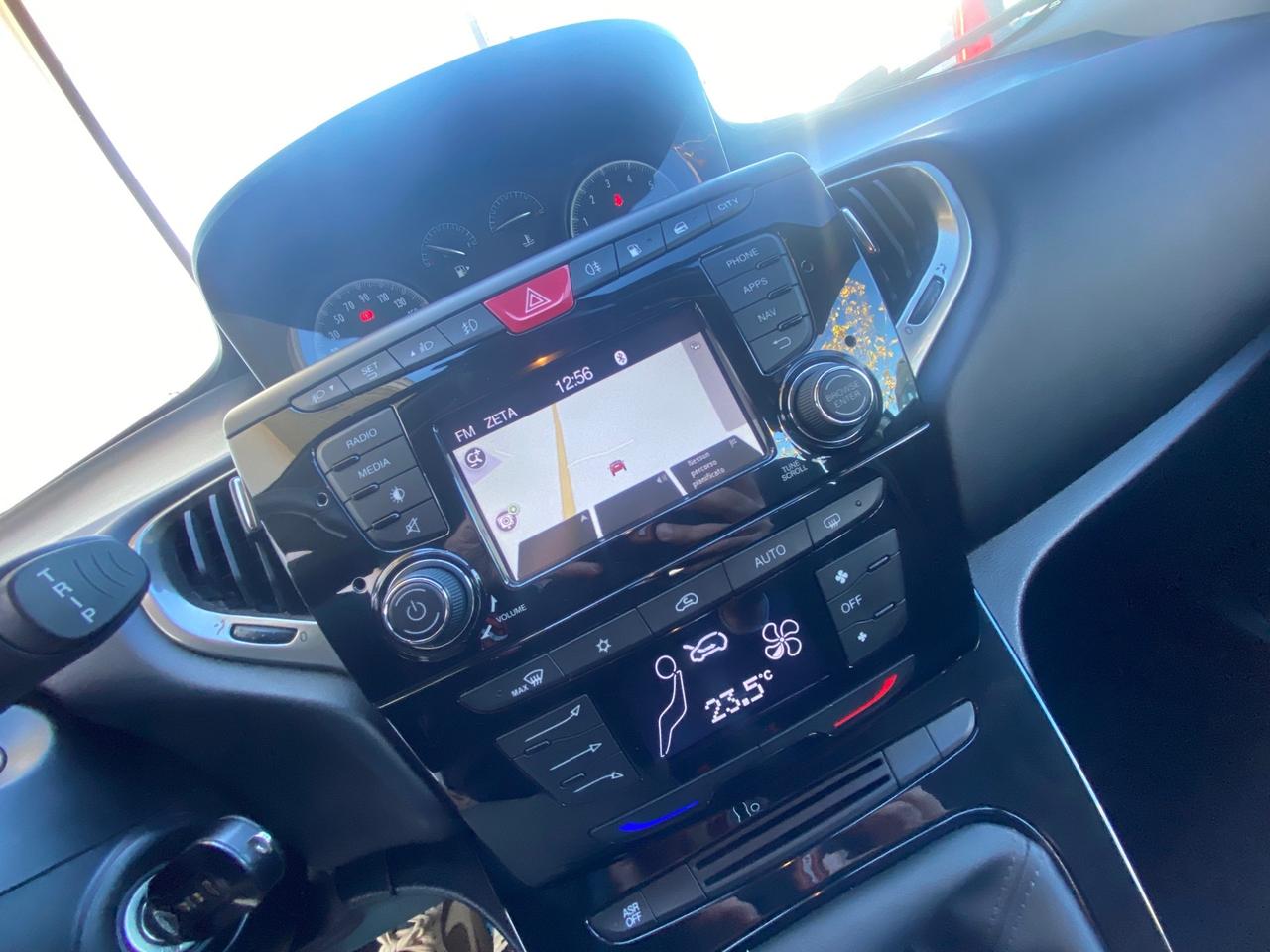 Lancia Ypsilon 1.2 69 CV 5 porte GPL Ecochic Gold