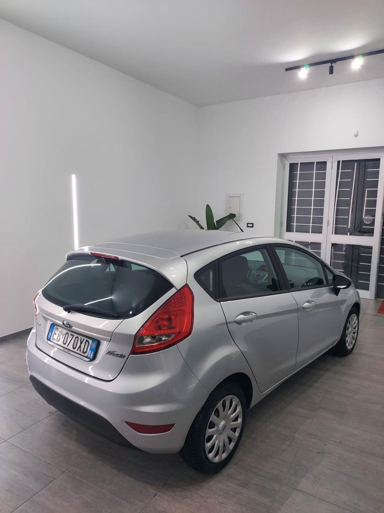 Ford Fiesta 1.4 TDCi 5p. Titanium