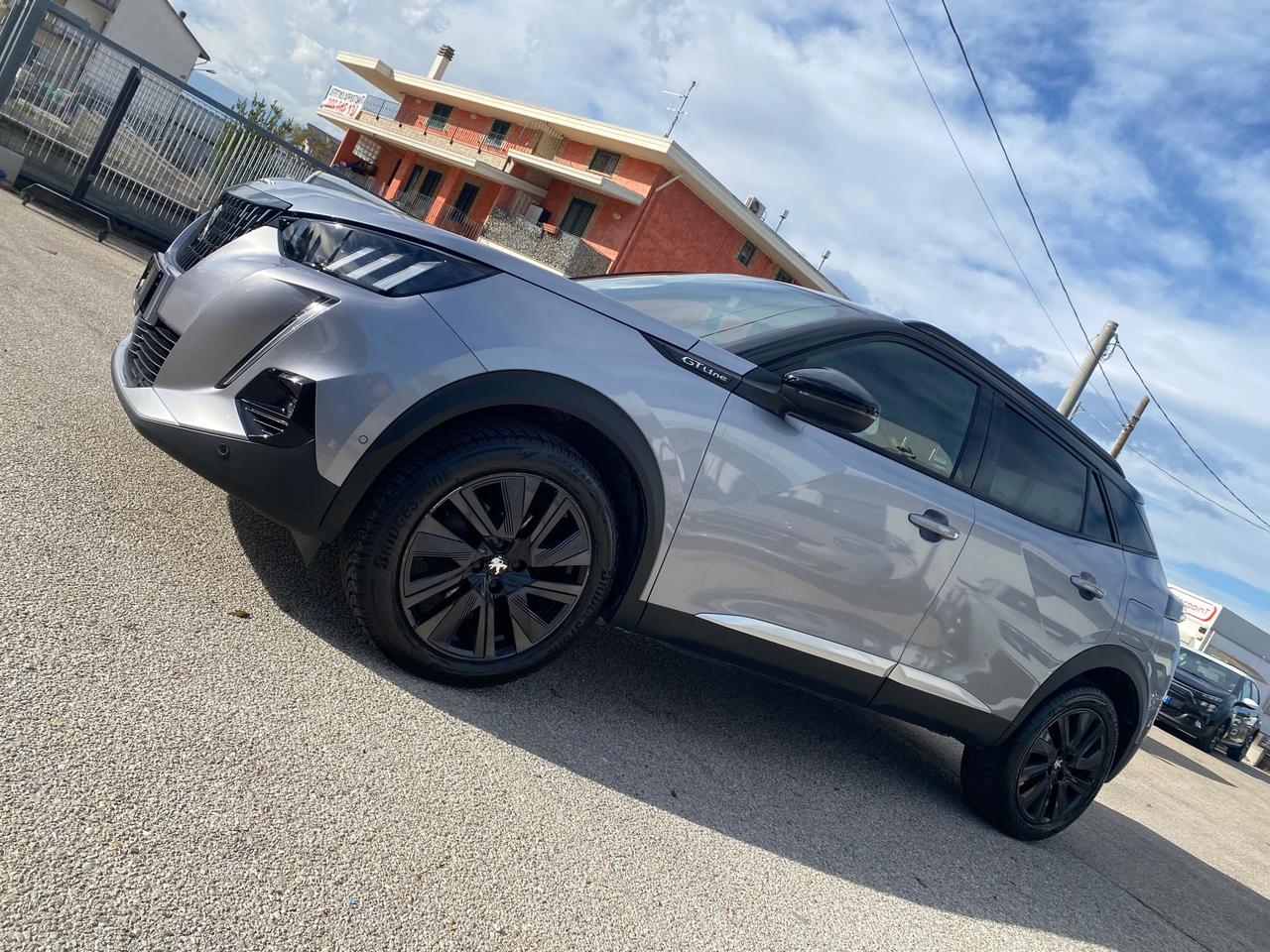 Peugeot 2008 1.5 BlueHDi 130cv S&S EAT8 GT Line