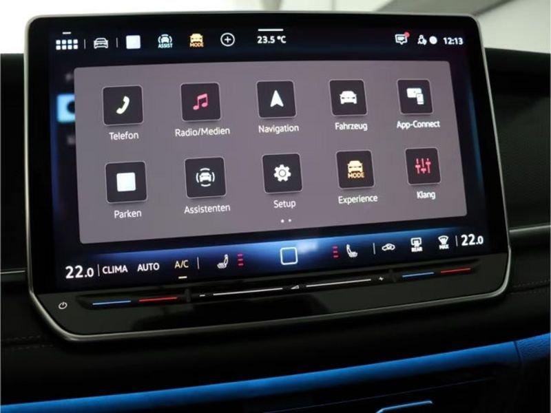 Volkswagen Tayron Volkswagen Tayron 1.5 eTSI LIFE 150cv DSG 7 posti FULL LED CAMERA NAVI GANCIO