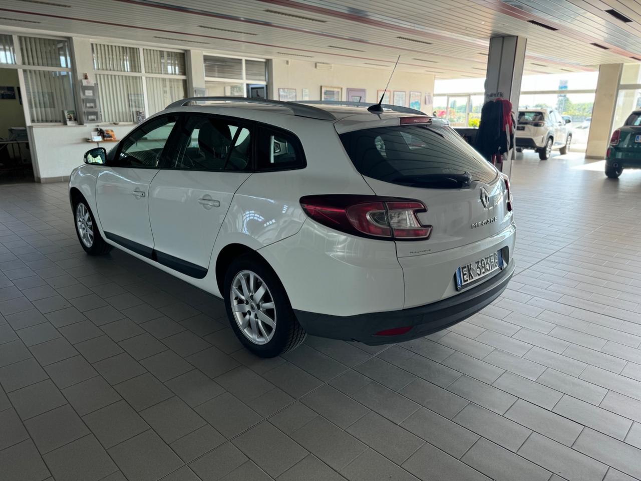 Renault Megane Mégane 1.6 SporTour Attractive