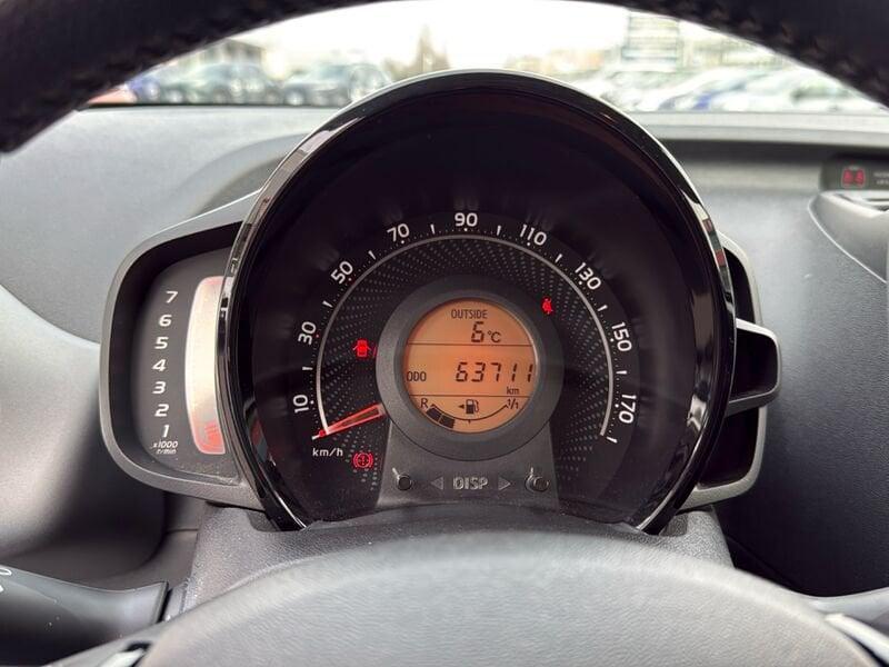 Toyota Aygo Aygo Connect 1.0 VVT-i 72 CV 5 porte x-fun