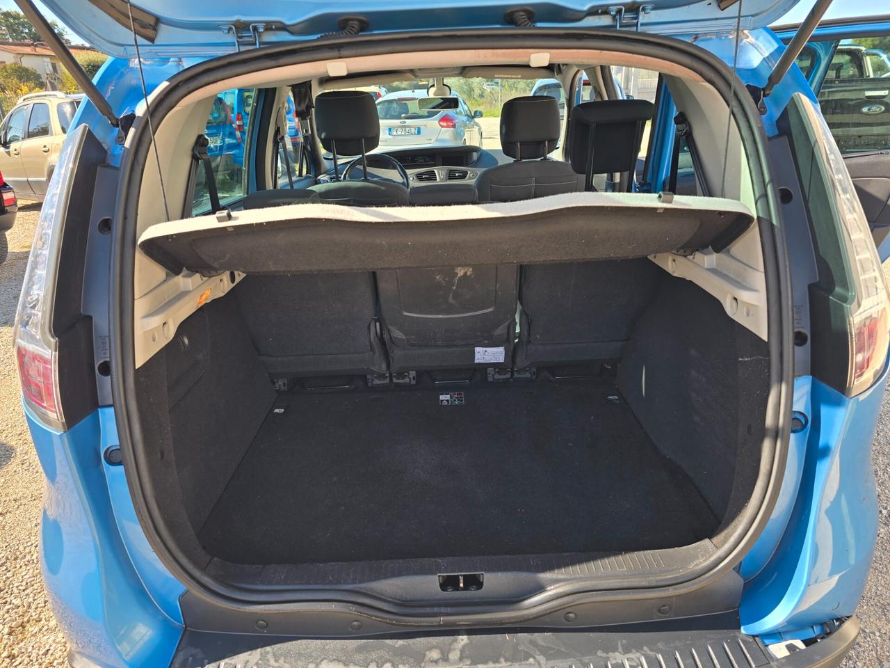 Renault Scénic dCi 1.5d 110 CV EDC Energy Business