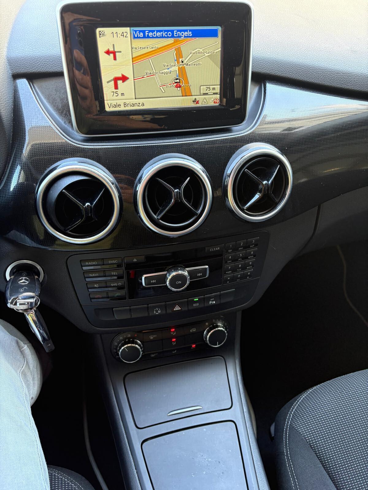 Mercedes-benz B 180 B 180 CDI Automatic Premium