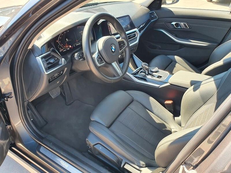 BMW 320d 190CV Mild-Hybrid Auto SPORT LED NAVI CAM