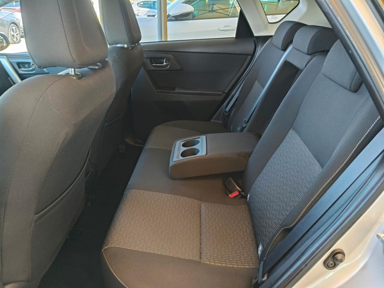 Toyota Auris 1.4 D-4D Lounge