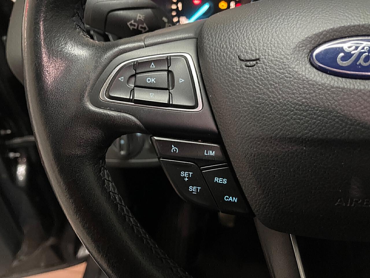 Ford Kuga 1.5 TDCI 120 CV S&S 2WD Titanium