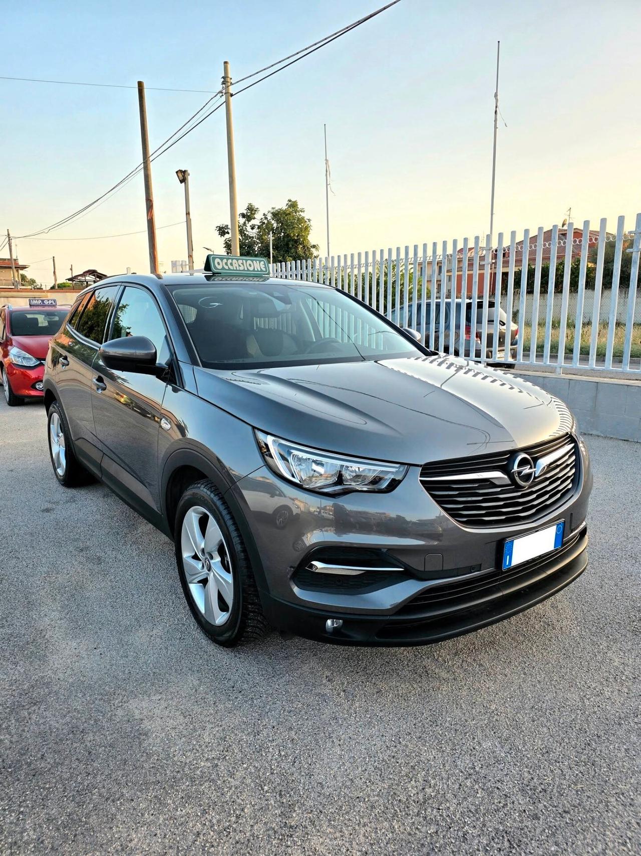 Opel Grandland X 1.5 cdti 131cv Innovation con 72.000 Chilometri