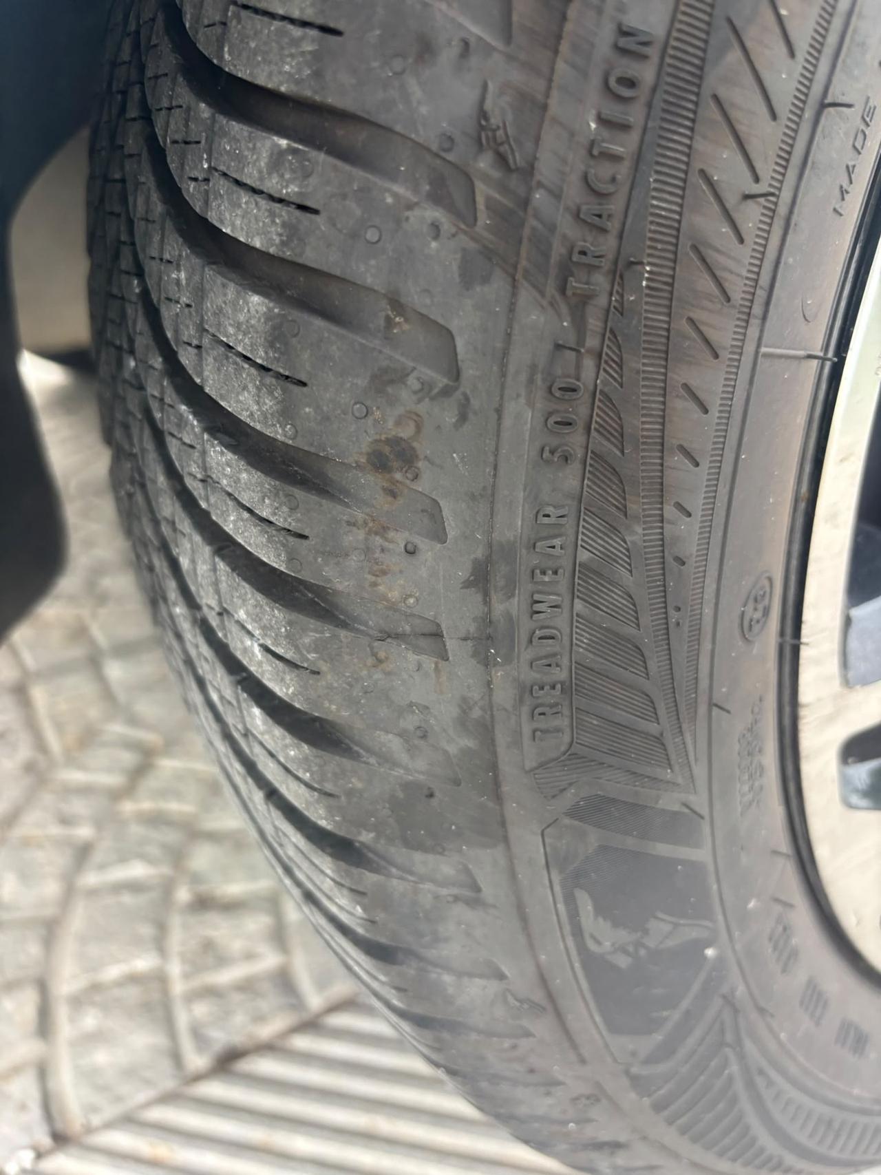Opel Corsa benzina e metano anno 2013 garantita
