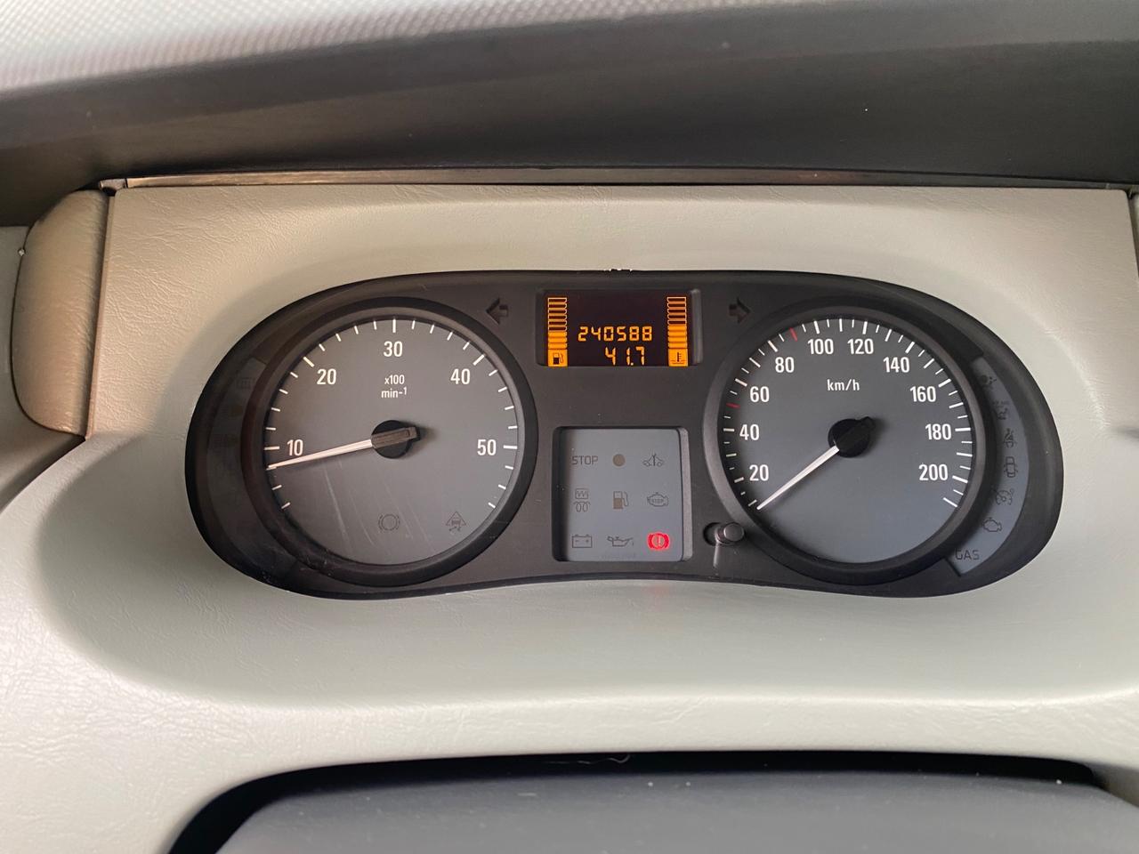 Opel Vivaro 27 2.0 CDTI 115 CV. PC-TN Combi 9 posti