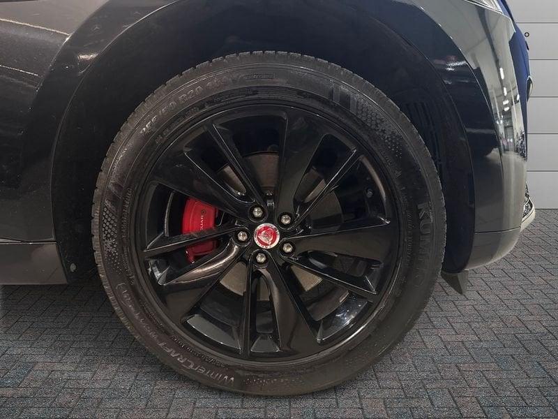 Jaguar F-Pace 2.0 i4 R-Dynamic HSE awd 250cv auto