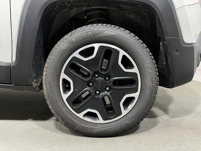 Jeep Renegade 2.0 Mjt 170CV 4WD Active Drive Low Trailhawk