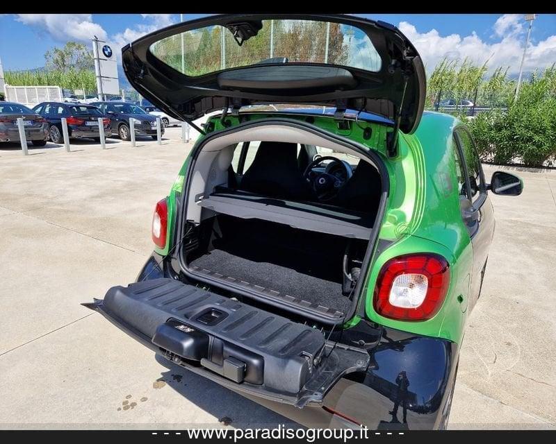 smart fortwo 3ª s. (C453) EQ Passion