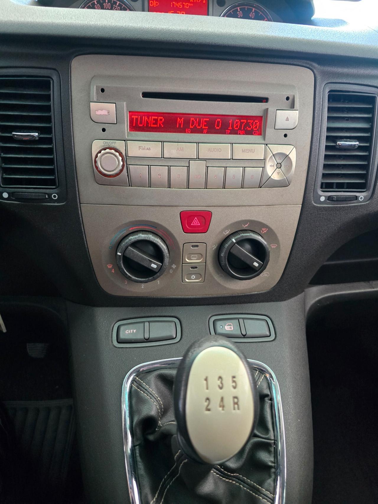 Lancia MUSA 1.6 Multijet Oro