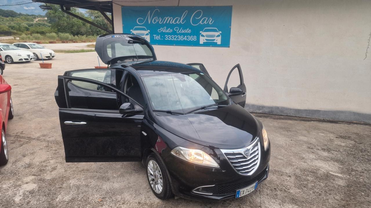Lancia Ypsilon 1.2 69 CV 5 porte GPL Ecochic Gold