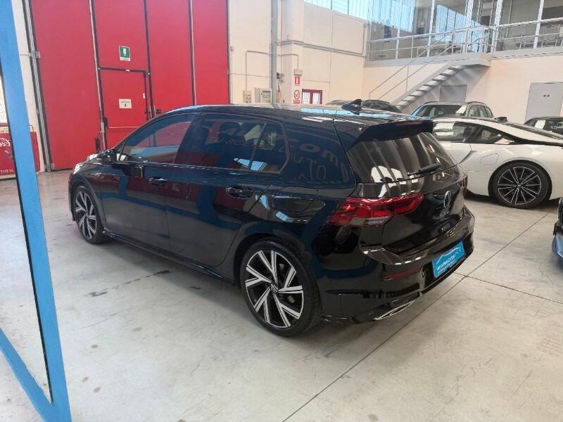 VOLKSWAGEN Golf 8ª serie Golf 2.0 TDI 150 CV D...