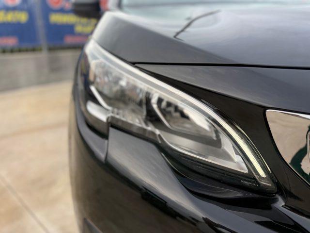 PEUGEOT 5008 BlueHDi EAT8 Allure 7 POSTI