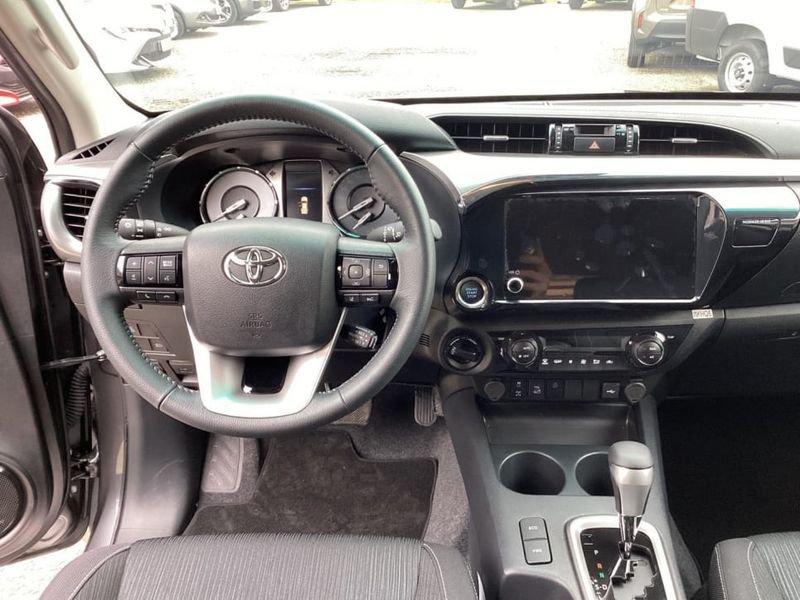 Toyota Hilux 2.4 Diesel AT Double Cab 4WD Executive MY24