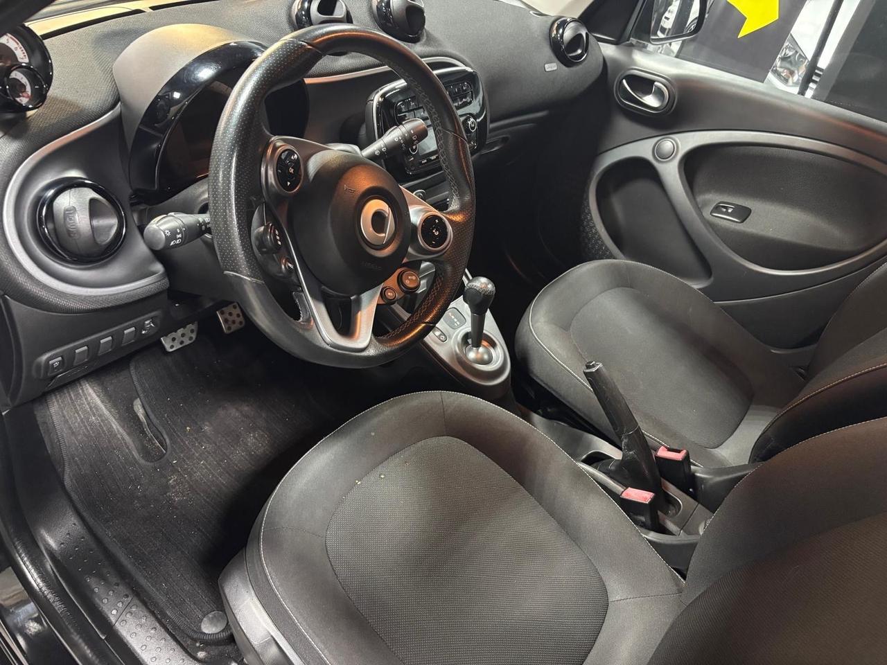 Smart ForFour 70 1.0 twinamic Superpassion