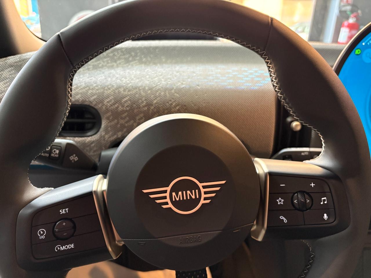 MINI Cooper C 1.5 156cv Automatica Favoured ITALIANA Km0