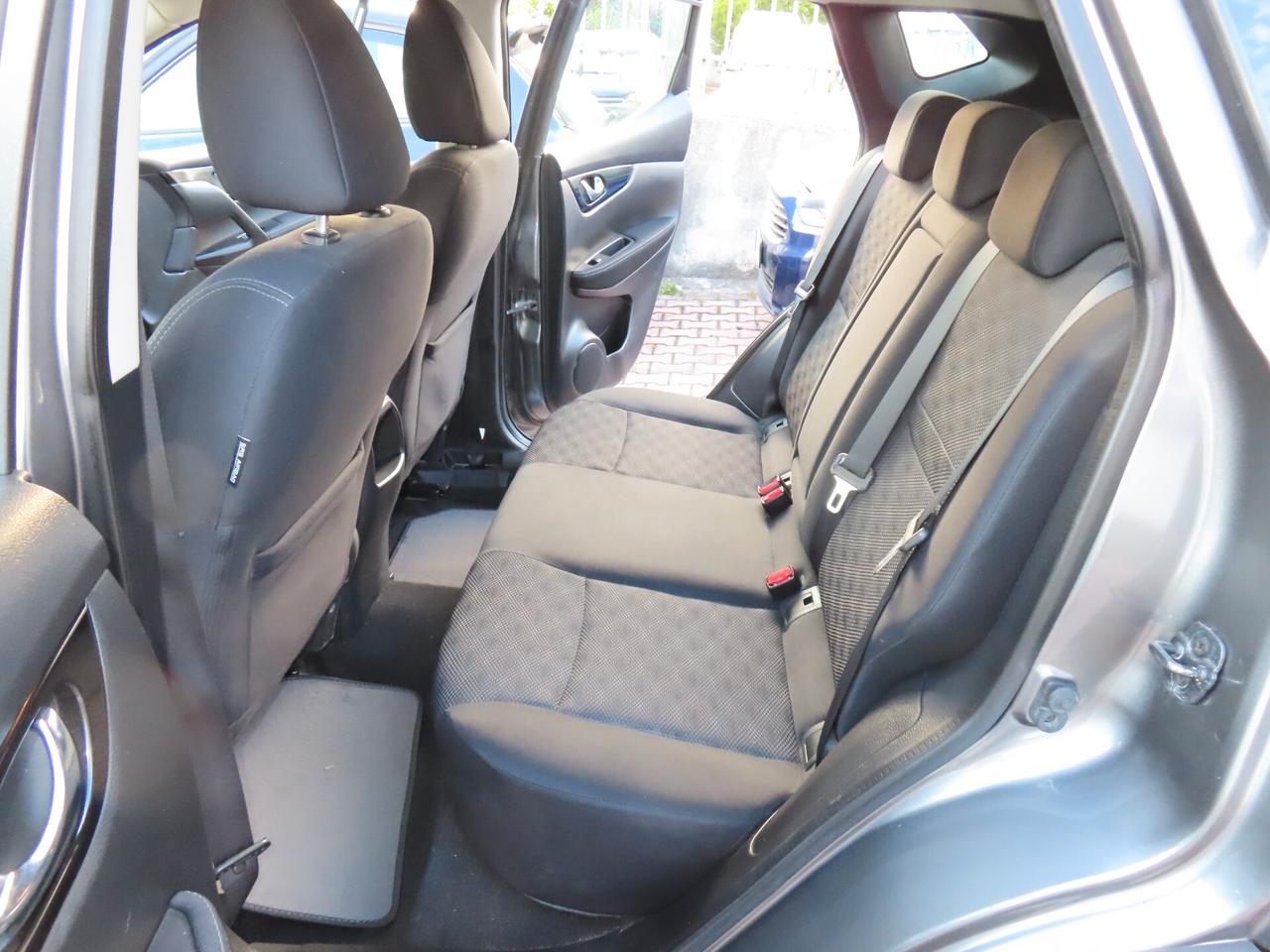 Nissan Qashqai 1.5 dCi Acenta EURO 6 KM CERT