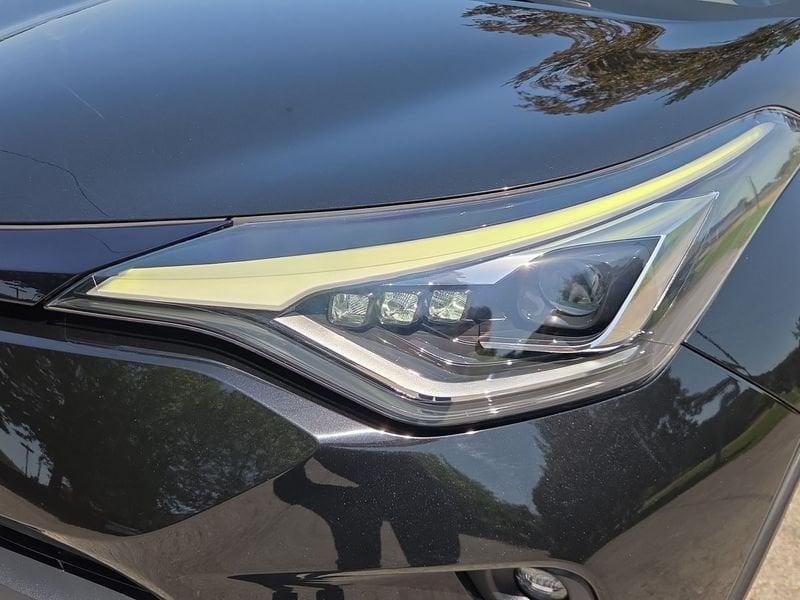 Toyota C-HR (2016-2023) 1.8 Hybrid E-CVT Lounge