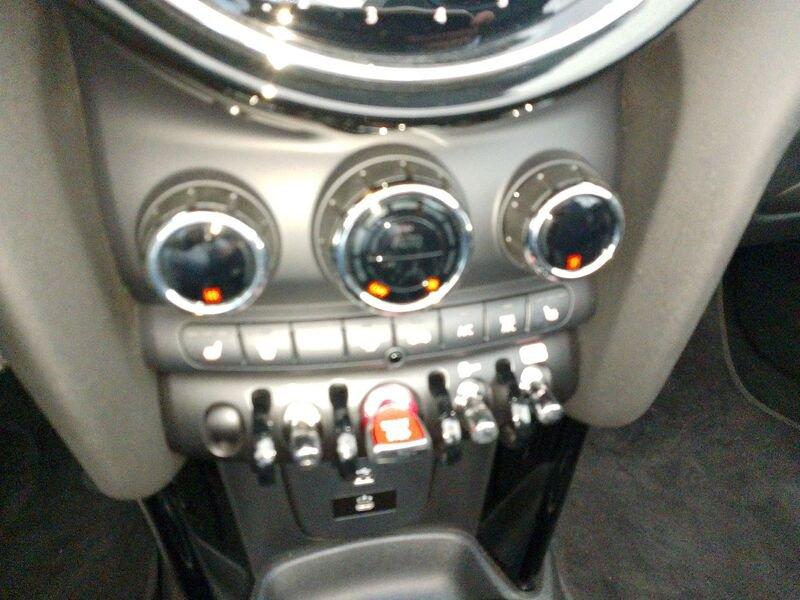 MINI Mini Cabrio (F57) Mini 2.0 John Cooper Works JCW Cabrio