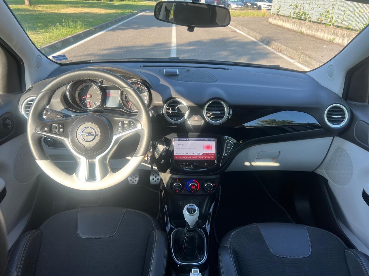 Opel Adam 1.4 Benzina Ok Neopatentati