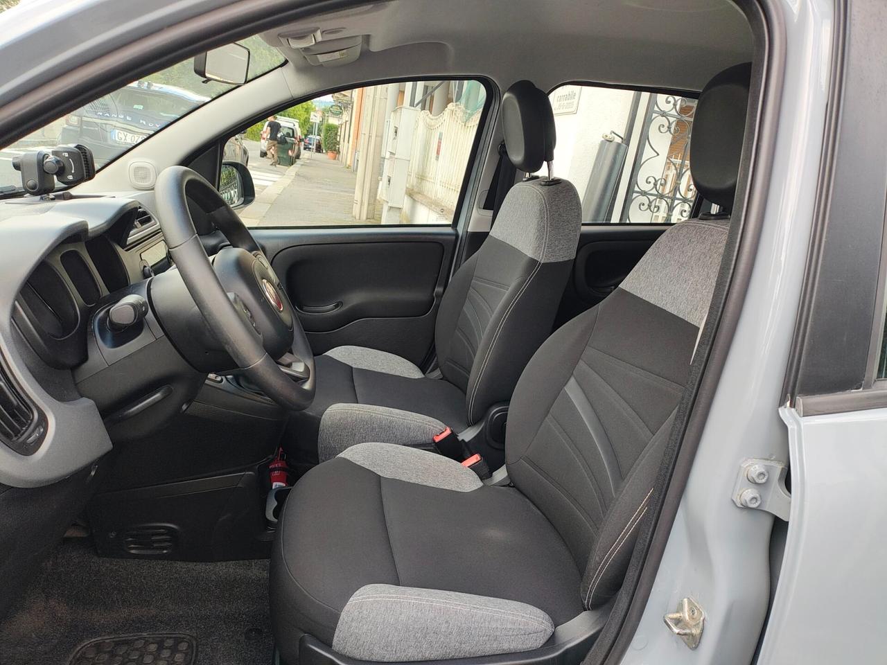 FIAT PANDA 1.0 HYBRID CITY LIFE-2021 KM 64894