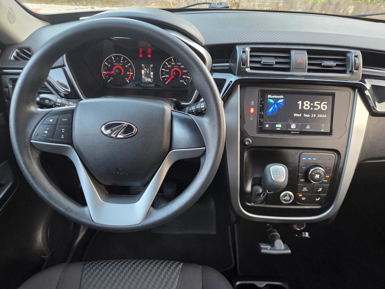 Mahindra KUV100 1.2 VVT 87cv M-Bifuel(GPL) K8