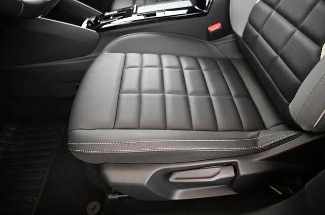 Citroen C4 X Hybrid 136 e-DCS6 Max