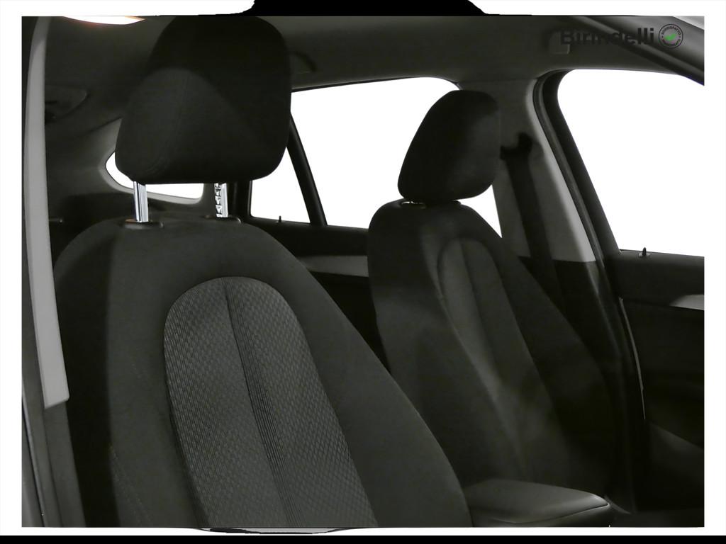 BMW X1 (F48) - X1 sDrive18d Business Advantage