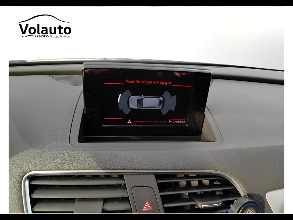 AUDI Q3 I 2015 - Q3 2.0 tdi Business 120cv
