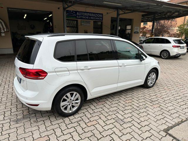 VOLKSWAGEN Touran 2.0 TDI 150 CV SCR DSG Executive 7 POSTI