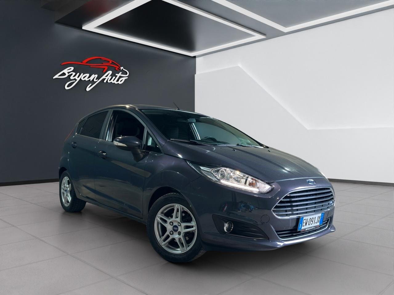 Ford Fiesta 1.5 TDCi 75CV 5 porte Titanium