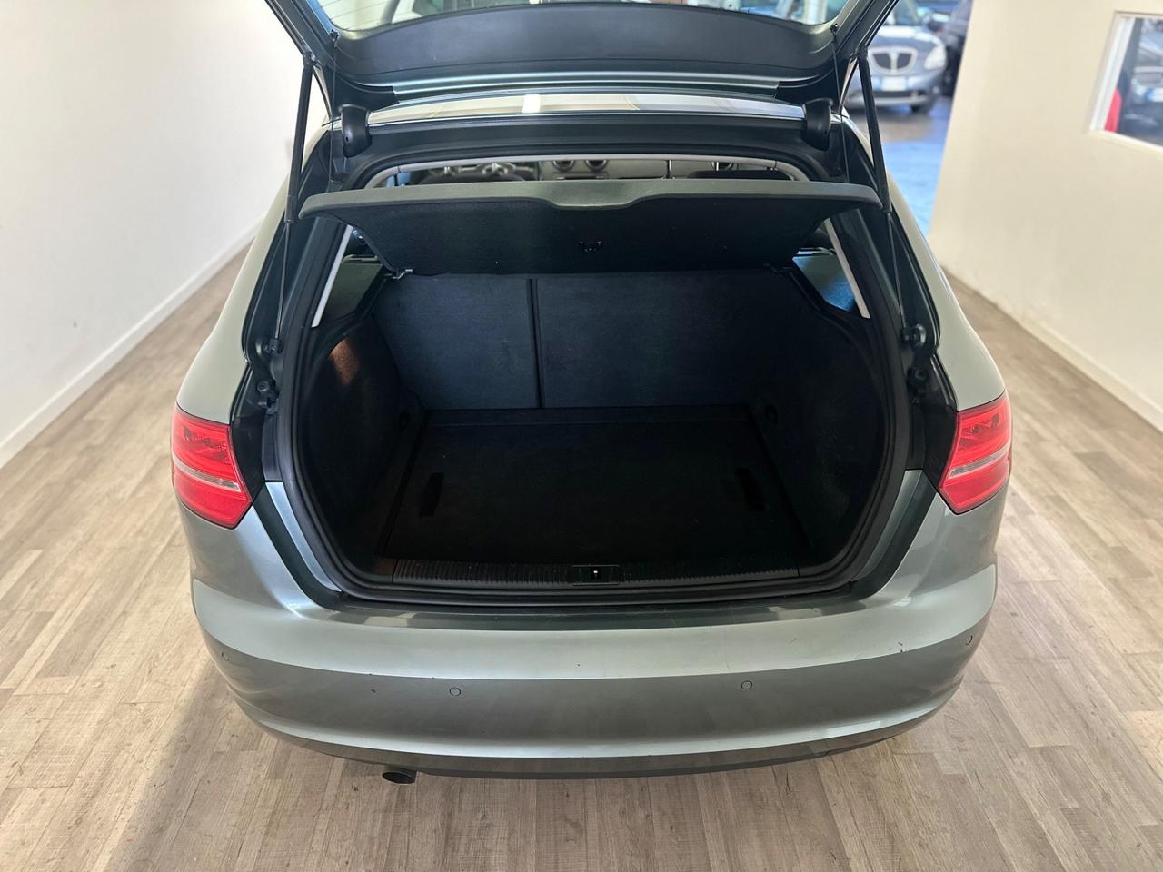 Audi A3 SPB 1.6 S tronic Attraction AUTOMATICA