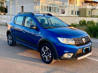 Dacia Sandero Stepway 1.0 TCe 100CV ECO-G 15th Anniversary