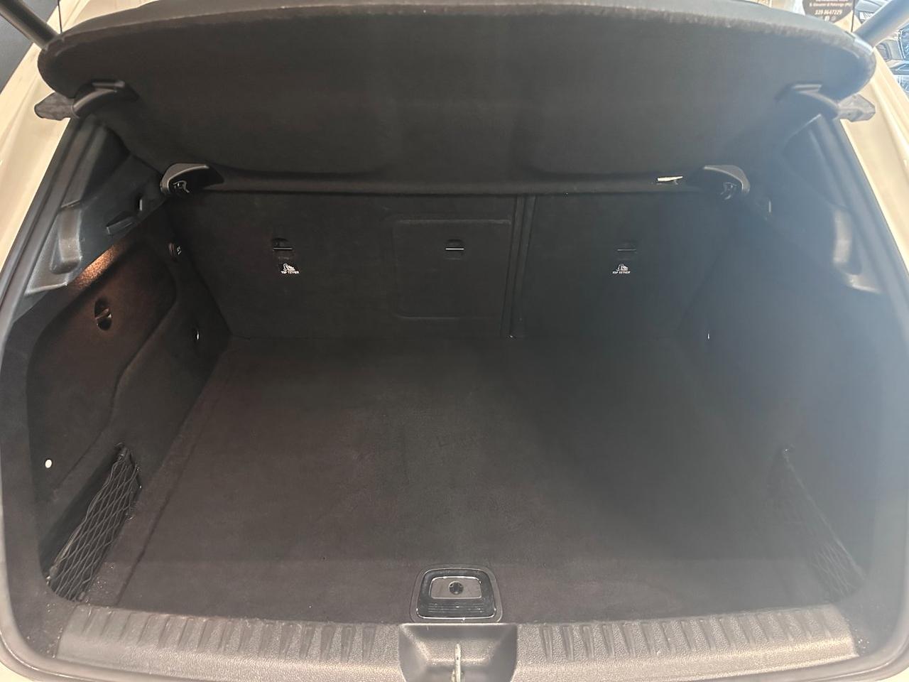 Mercedes GLA 200 d Night Edition auto