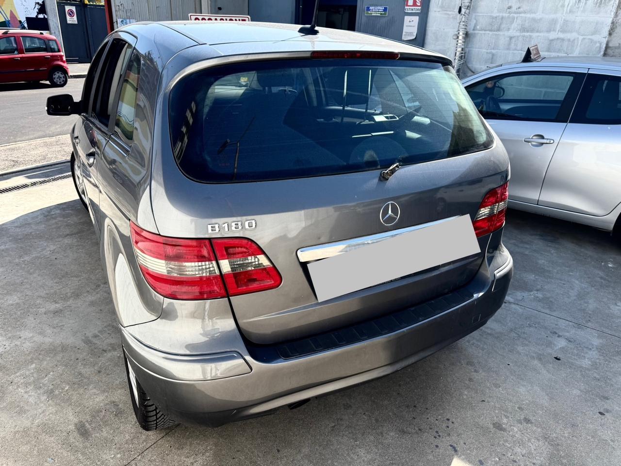 Mercedes-benz A 180 A 180 BlueEFFICIENCY Special Edition Sport