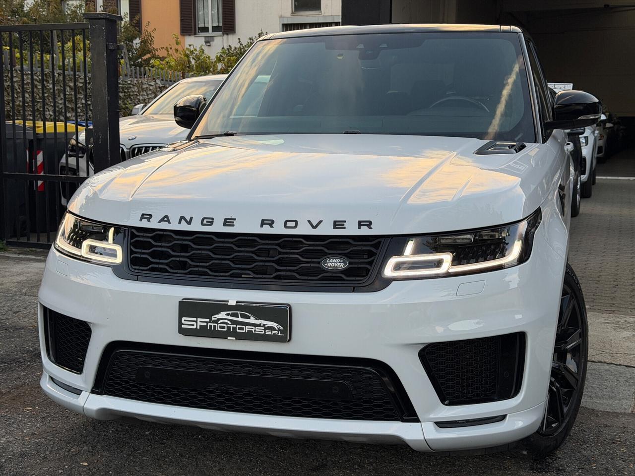Land Rover Range Sport 3.0D l6 300 CV HSE Dynamic Stealth