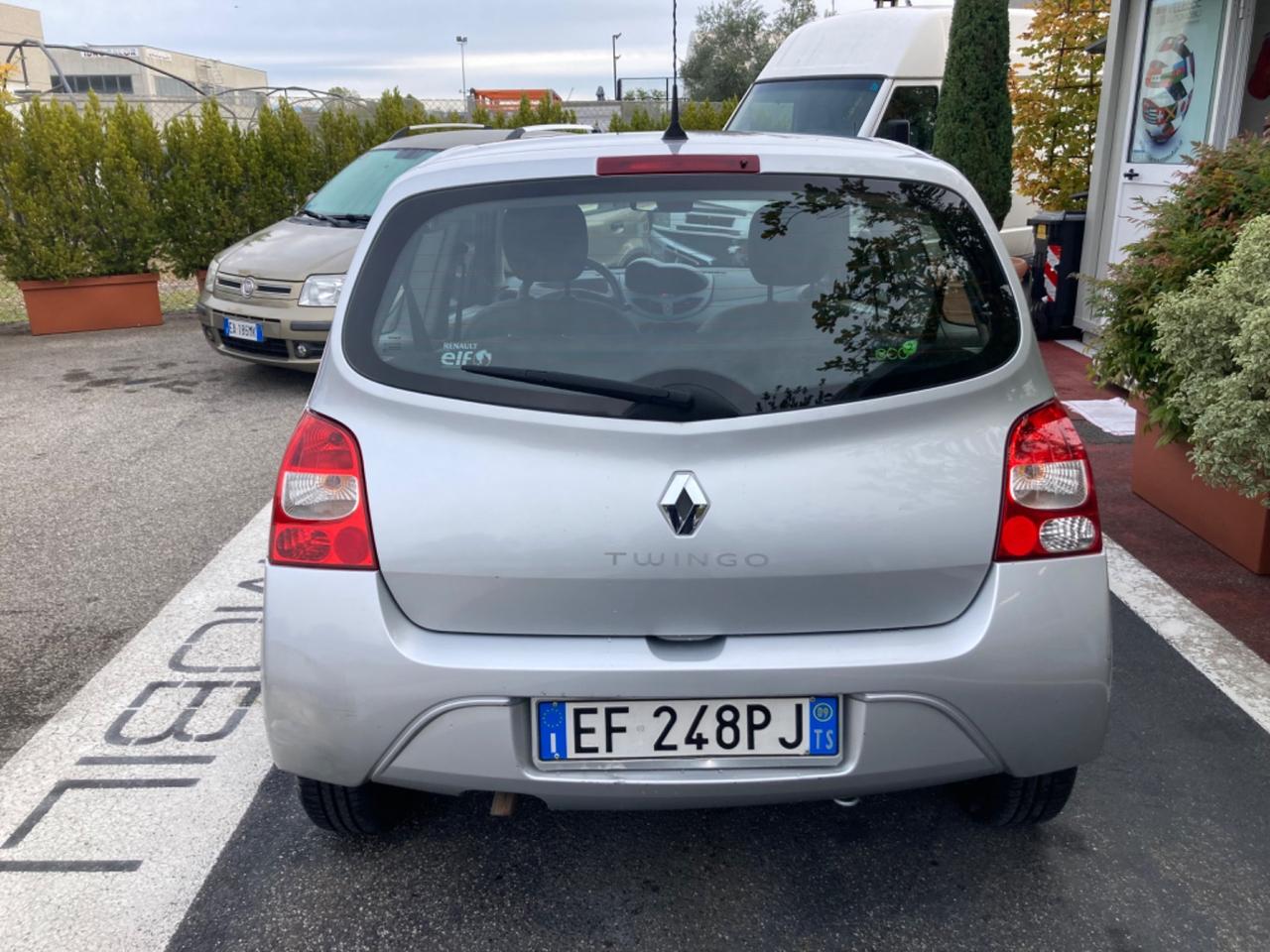 RENAULT TWINGO BENZINA (DA VETRINA)
