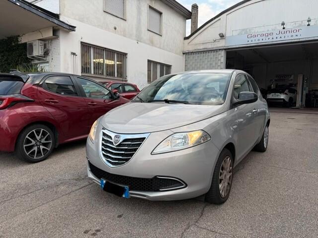 Lancia Ypsilon 1.2 GPL Ecochic Silver NEOPATENTATI