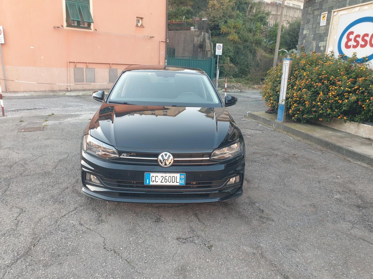 Volkswagen Polo 1.0 TSI 5p. r line