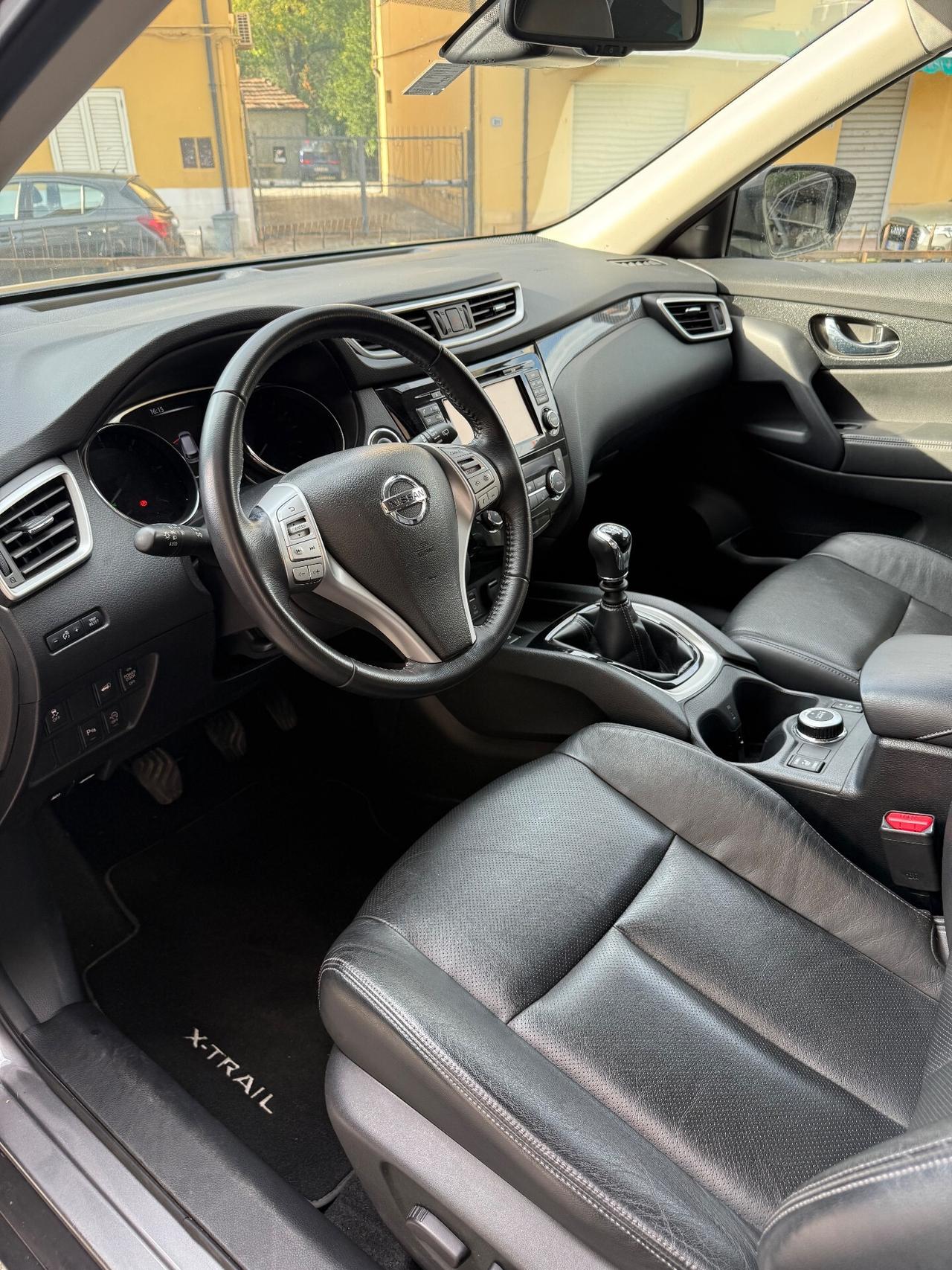 Nissan X-Trail 4WD FULL OPTIONAL.