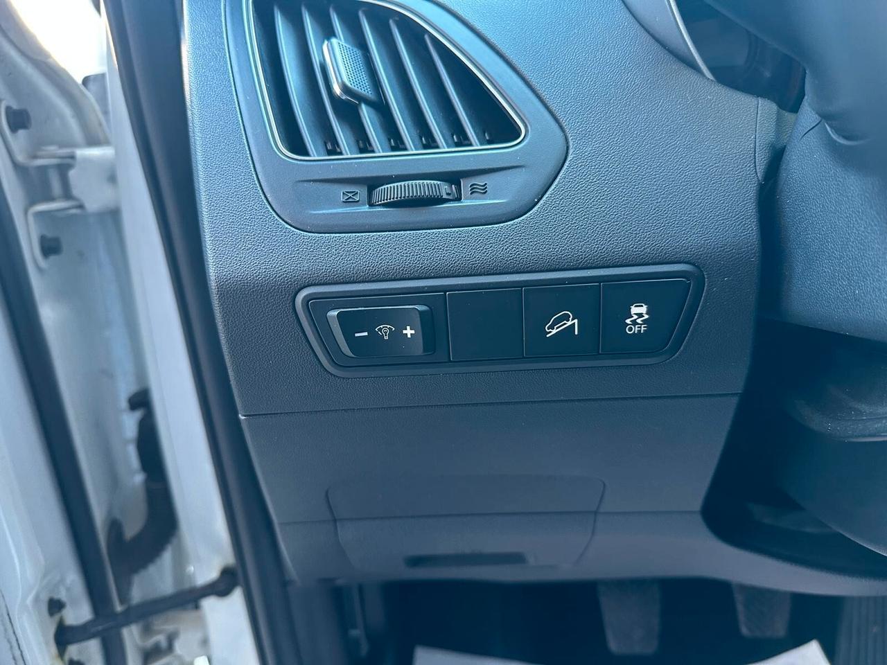 Hyundai iX35 1.7 CRDi 2WD Xpossible