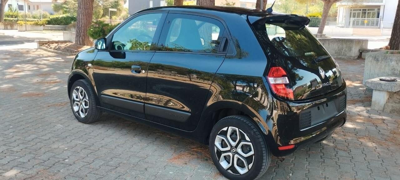 Renault Twingo Zen 1.0 10/16 km 42.382