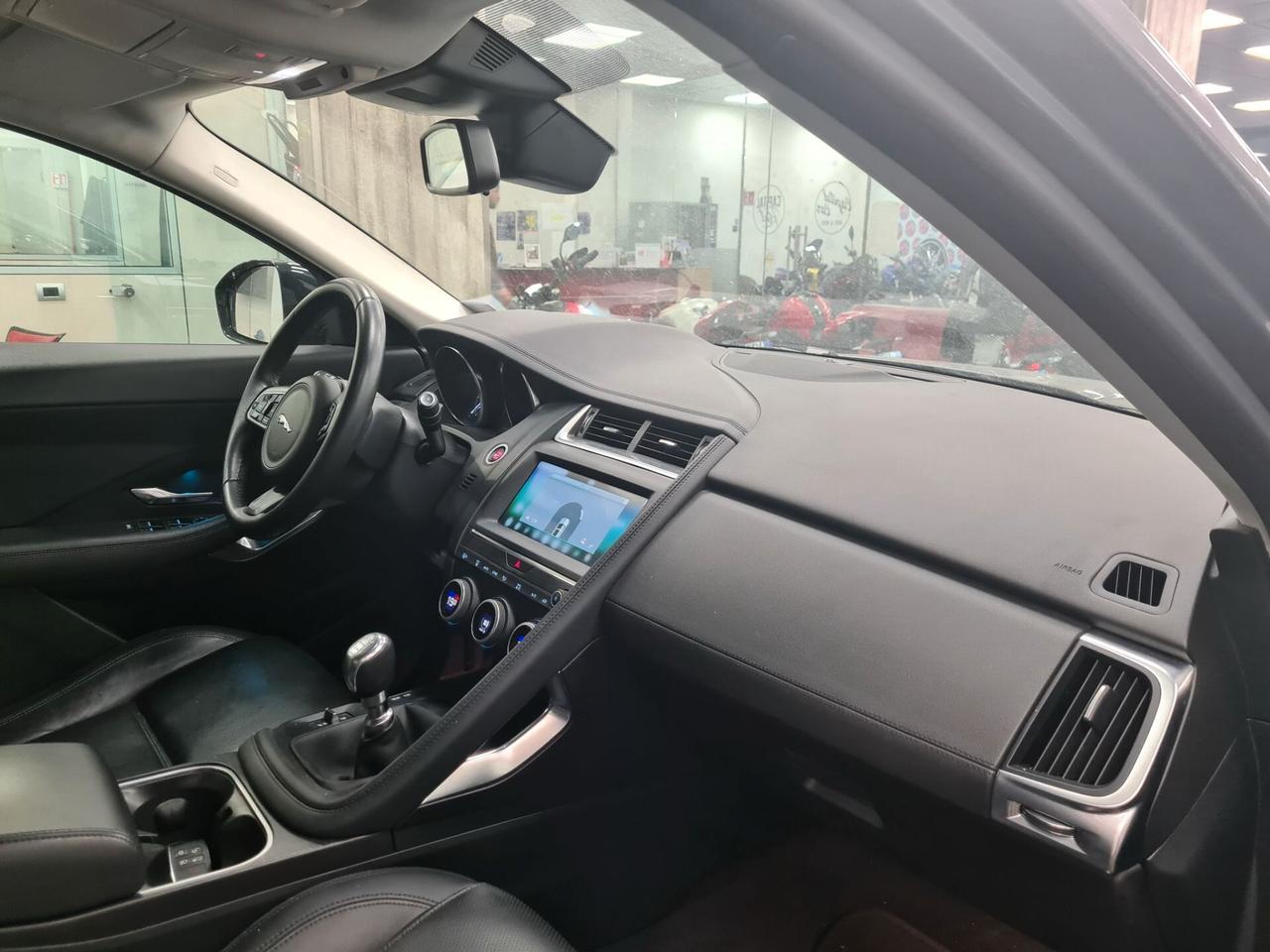 Jaguar E-Pace 2.0D 180 CV AWD